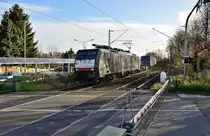 Auch die 189 998 ist mit einem Klv bei Stommeln zu sehen. 25.11.2012