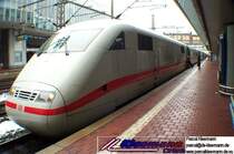 ICE 1 abfahrbereit Richtung Berlin-Ostbahnhof, 08. 02. 2003