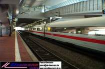 Einfahrender ICE Richtung M�nchen Hbf, 08. 02. 2003