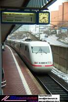 ICE 1  Schweizer Ausgabe  (Doppelpantograph). Das Fahrtziel ist ja deutlich zu erkennen *grins*.