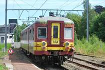 L-Zug verl�sst den Bhf Spa in Richtung Endstation G�ronst�re (AM 62, Juli 2012).