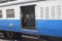 Detail beim บพห.1008 (บพห.=BFV./Bogie Full Van) am 04.Juni 2012 im Bf. Hua Lamphong. 

