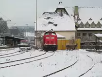212 317-2 steht am 07. Dezember 2012 in der Abstellanlage S�d in Kronach abgestellt.
