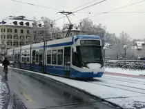 VBZ - Tram Be 5/6 3011 unterwegs auf der linie 17 in Z�rich am 02.12.2012