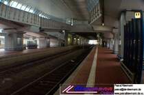 Keine Menschenseele, wo gibt's denn sowas? Im Bhf. KS-Wilhelmsh�he am 08. 02. 2003