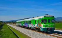 S� 711-007 f�hrt durch Gaj Richtung Maribor Hauptbahnhof. /17.10.2012