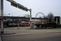 Wien WL SL 5 (E1 4649) Praterstern / Bahnhof Wien Nord am 18. M�rz 2000.