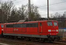 151 033-8 der DB Schenker Rail abgestellt am 28.12.2012 in Kreuztal.