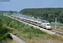 ICE 787 aus Hamburg-Altona nach M�nchen Hbf kurz vor Allersberg (Rothsee), 10.09.2012