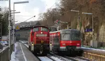 420 477-2 und 411-1 als S60 nach B�blingen und 294 851-1 als T ***** in H�fingen 10.12.12