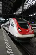 Mein 500. Bild zeigt einen ICN am 3.12.13 als IR nach Z�rich Flughafen in Basel SBB.