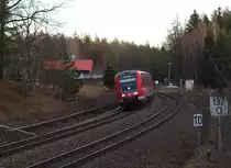 Noch 20 Minuten bis zum Sonnenuntergang II

612 129 und ein weiterer 612er sind als RE N�rnberg - Dresden durch das Vogtland unterwegs.
Hier passieren sie den B� KM 137.1 bei Kornbach.
29.12.2012