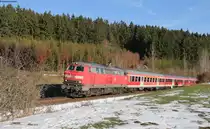 218 432-3 mit dem IRE 3220 (Ulm Hbf-Neustadt(Schwarzw) bei D�ggingen 24.12.12