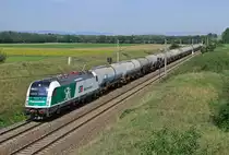 1216.960 der Steiermarkbahn brachte am 04.08.2012 eine Kesselzug von Passau nach Hegyeshalom, und war kurz nach 11 Uhr bei Gramatneusiedl zu sehen.