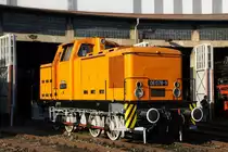 106 078-9 vor dem gro�en Rundschuppen am 16.09.2012 im Bw Falkenberg Oberer Bahnhof. Es handelt sich hier um eine V 60D der  0 Serie . Das Gel�nde dient nur zur Aufbewahrung von Fahrzeugen und ist nur an wenigen Tagen im Jahr zug�nglich. 