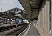 TGV Lyria 4413 in neuen Farben verl�sst Lausanne Richtung Paris.
8. Jan 2013