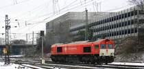 Die Class 66 DE6302  Federica  von Crossrail rangiert in Aachen-West im Schnee am 18.1.2013.