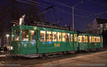 Die Be2/2 181 der BVB  Zum Feigenbaum  mit B2 1193 vor der Ausfahrt auf die Strecke beim Depot Dreispitz fr einen langen und kalten Nachteinsatz fr die Basler Museumsnacht am 18. Januar 2013.
