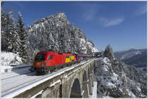 GySEV 1116 064 zieht railjet 559 von Wien Meidling nach Graz, hier bei der Querung der Krausel Klause nahe Breitenstein. 
19_1_2013