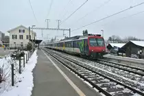 Domino-Mangel am Juras�dfuss: 5-teiliger NPZ, RBDe 562 005-9, AB EWII, 2 B EWI, Bt NPZ, als Ersatz R 7152 in Solothurn West, 21.01.2013.