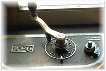 Italien/S�dtirol,Rittnerbahn,Fahrschalter eines Triebwagens