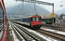 Am Schluss des IC 10788 werden auch dieses Jahr 3 EWI/II NPZ �berf�hrt. Es handelt sich dabei um einen Kurzpendel, AB, B, BDt. Dieser wird jeweils Freitags nach Z�rich in den Unterhalt �berf�hrt, Samstags dann wieder nach Chur. Im Bild ist der  REV  BDt EWII 50 85 82-33 931-5, 25.01.2013.