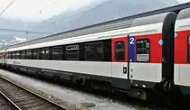 B EWIV 50 85 20-75 603-4 im IR 1780 in Chur. Dieser Wagen war fr�her ein 1. Klasswagen, wurde jedoch mittlerweile zu einem 2. Kl. Wagen umgebaut, 25.01.2013.