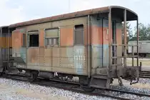 พ.ห.15111 (พ.ห.=B.V./Brake Van, Tokyu Car Mfg.Co.Ltd./Japan, Bauj. 1967) am 04.November 2012 im Bf. Sila At.