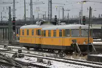 Gleismesszug DB 725 003-8 726 003-7  stand am 27.01.2013 in Hagen Hbf abgestellt. 