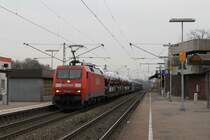 152 069-1 mit einem Gterzug Osnabrck-Emden auf Bahnhof Ibbenbren am 28-12-2012.