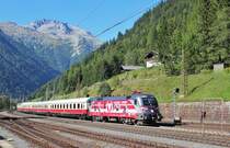 Am 9.September 2012 durchfhrt  Heeres-Sport  1116 138 mit dem TEE Dortmund Hbf->Prtschach am Wrthersee den Bahnhof Mallnitz-Obervellach in Richtung Villach.