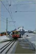 Das Ziel ist erreicht, der CEV Regionalzug 1385 erreicht die Gipfelstation Les Pleiades (1348 müM).
31. Jan. 2013
