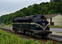 Die V 170 1147 bei einer Lz-Fahrt am 02.06.2012 bei Gambach.