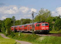 111 152 auf der KBS 485 vor Rimburg (bach-Palenberg) am 16.5.2012 in Richtung Aachen