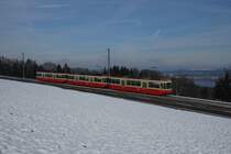 Be 4/4 58, Be 4/4 55 und Be 4/4 56 fahren am 12.01.2013 von Scheuren Richtung Neuhaus.