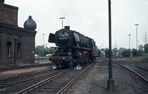 044 377-0 rollt am 21.05.1974 auf die Drehscheibe des Bw Gelsenkirchen-Bismarck
