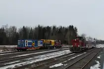 R8558 gezogen von DH 1500.6 verl�sst den Bahnhof Premst�tten Tobelbad richtung Graz, w�rend im Hintergrund Dh 1500.5 mit Ihrem Schienenschleifzug auf die n�chste Testfahrt wartet.  Speno  f�hrt schon seit l�ngerem einstellungs und Testfahrten im Bahnhofsbereich durch . 5.2.2013