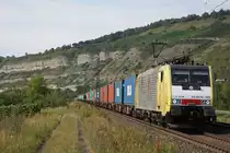 MRCE Dispolok/TXL ES 64 F4-096 am 22.8.12 mit einem Containerzug in Th�ngersheim.