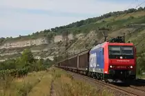 SBB Cargo/TXL 482 034 am 22.8.12 mit einem G�terzug bei der Durchfahr durch Th�ngersheim.