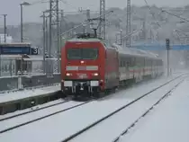 Wintereinsatz f�r 101 094 mit dem IC 2356 Binz-Frankfurt/Main Hbf,am 09.Februar 2013,bei der Einfahrt in Bergen/R�gen.