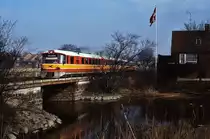 Ein Y-Tog der Ostbanen ist im Fr�hjahr 1987 bei Koge unterwegs