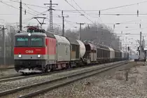 1144.094 durchf�hrt mit einem G�terzug von Hegyeshalom kommend am 09.02.2013 den Bhf. G�tzendorf.