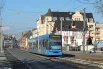 Wagen 458 kommt vom Leipziger Platz und f�hrt weiter Richtung Kaufungen (10.02.13).