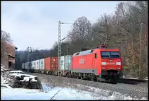 152 069 mit Containerzug am 10.02.13 in Vollmerz  