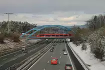 S1(S 39165) nach Hartmannshof �berquert am 09.02.13 die Bundesautobahn A9 bei Lauf an der Pegnitz