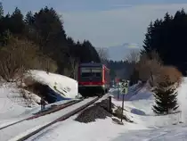 928 339 als RB 22858 auf der Fahrt von Aulendorf nach Lindau kurz vor Ki�legg (Matzenweiler, 24.02.2012)