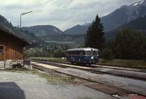 Im Juni 1987 verläßt 5081.001-9 den Bahnhof Neuberg und macht sich auf den Weg nach Mürzzuschlag