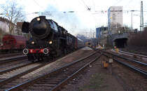 Dampflok 5519 der CFL auf Sonderfahrt.

Sonderfahrt Luxemburg St. Ingbert-Saar am 20.03.2011.
Hier bei der Rckfahrt in Saarbrcken-Burbach.