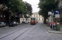 Wien WVB SL 64 (c5 1428 + E2 4028) Drfelstrasse / Eichenstrasse im Juli 1992.