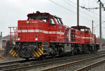 MaK G 1000 BB  DH-714  und MaK DE 1002  DE-76  der HGK in Brhl-Vochem - 12.02.2013